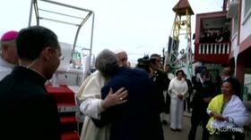 Madagascar, il Papa incontra il fondatore dell’associazione umanitaria Akamasoa