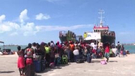 Bahamas, in centinaia evacuati dopo l’uragano Dorian