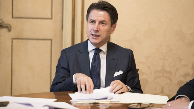 Conte lima il discorso: governo di legislatura ed europeista