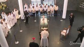 Mauritius, il Papa visita il mausoleo di Padre Laval