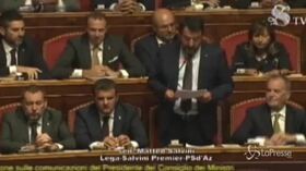 Senato, Salvini attacca Conte: “Lo stile non si misura dal capello ben pettinato”