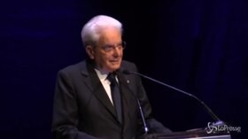Mattarella: “Istruzione interesse primario, tante famiglie in difficoltà”