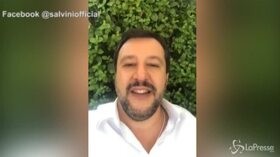 Salvini: “Di Maio ministro Vinavil, incollato alla poltrona”