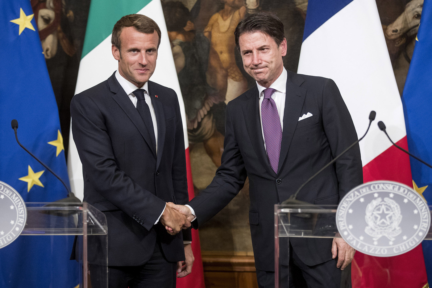 Macron e Conte: Assieme rilanciamo Ue, sanzioni a chi non accoglie migranti