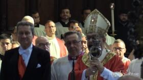 Napoli, si ripete il ‘miracolo’: il sangue di San Gennaro si è sciolto