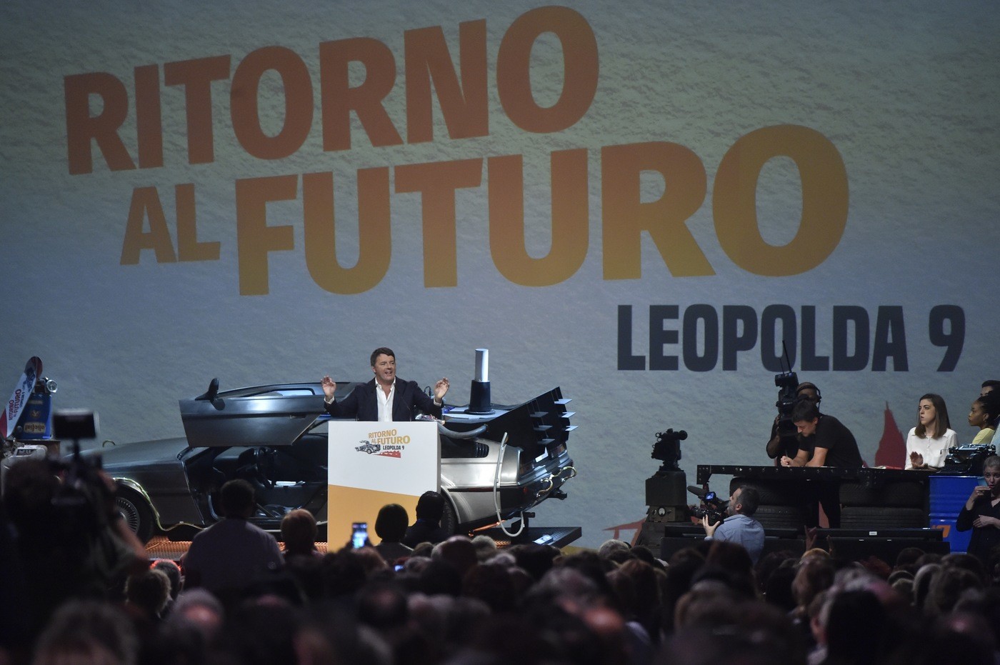 Leopolda: indagato ex presidente Open, la fondazione che finanziava Renzi