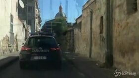 Salerno, neonato trovato morto in una valigia
