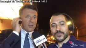 Matteo Renzi canta “Rimmel” di De Gregori e la dedica a Nicola Zingaretti