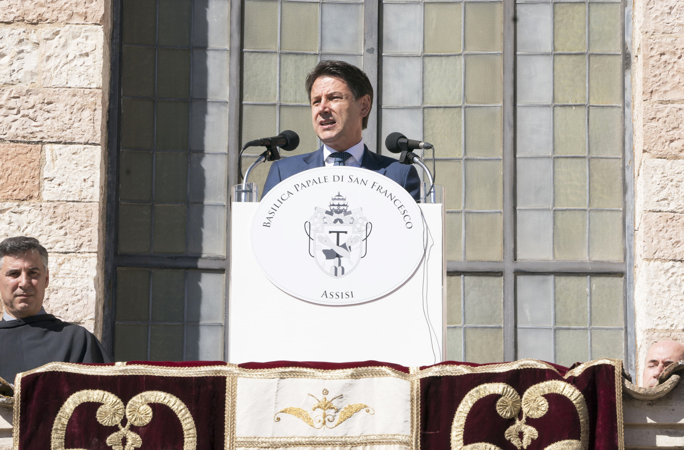 Cuneo fiscale, Conte replica a Renzi: “Non ci servono fenomeni in tv ma impegno di tutti”