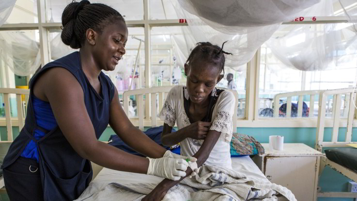 Msf: 2 mln morti l'anno per Hiv-tubercolosi, taglio fondi alimenta epidemie