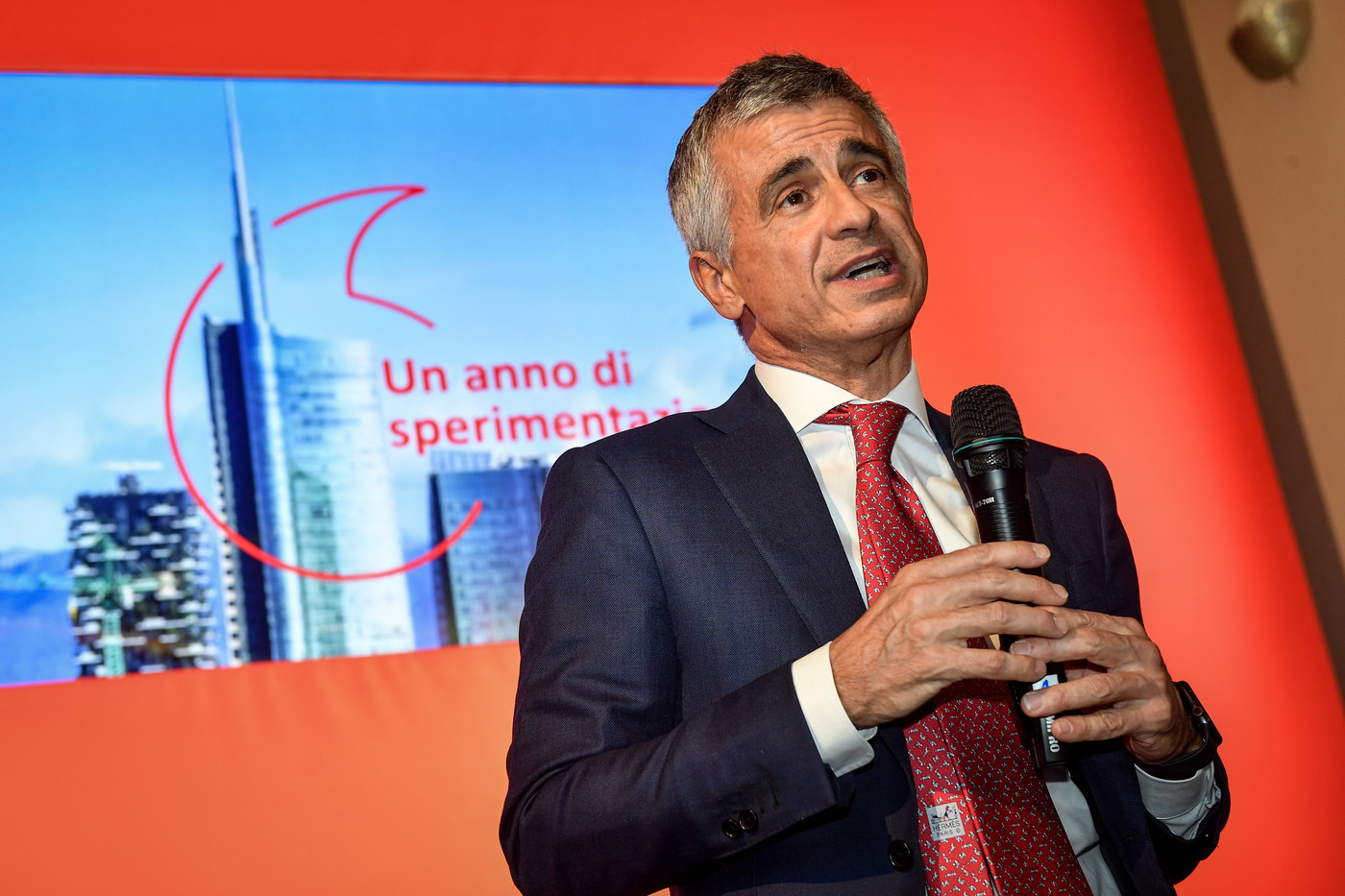 Vodafone, per prima volta in Italia operazione chirurgica in 5G da remoto
