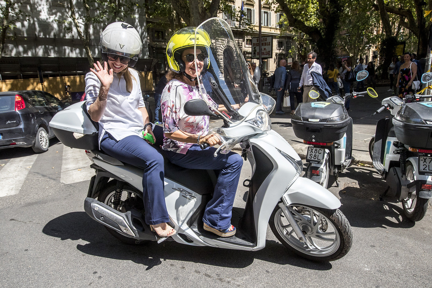 Decreto Clima, arrivano gli incentivi per gli scooter. Premiati i Green Corner nei negozi