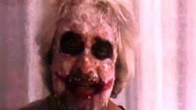 Italia 5 Stelle, Grillo in versione Joker: “Sono io il vero caos, la vera democrazia”