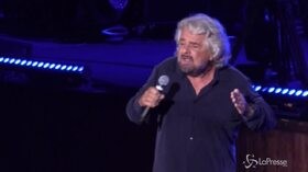 Italia 5 Stelle, Grillo: “Siamo cambiati rispetto a dieci anni fa ma è un momento straordinario”
