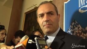 Manovra, De Magistris: “Lo Stato deve investire risorse. Basta tagli”