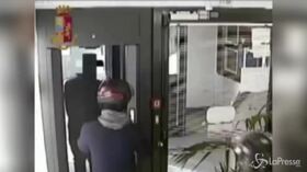 Rapine in banca, 7 arresti nel Napoletano: le immagini dei colpi