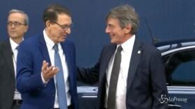 Consiglio europeo, l’arrivo dei leader Ue: da Merkel a Sassoli