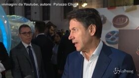 Manovra, Conte: “Bisogna fare squadra, chi non la pensa così è fuori”