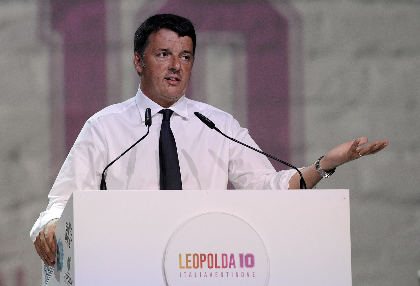 Matteo Renzi chiude la Leopolda 10 | FOTOGALLERY