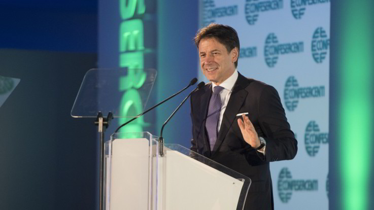 Manovra, Conte: "Trovata sintesi nell'esecutivo. La Ue? Normale interlocuzione"