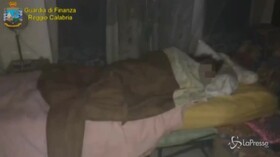 Reggio Calabria, circuiva e derubava i più deboli: arrestata insegnante