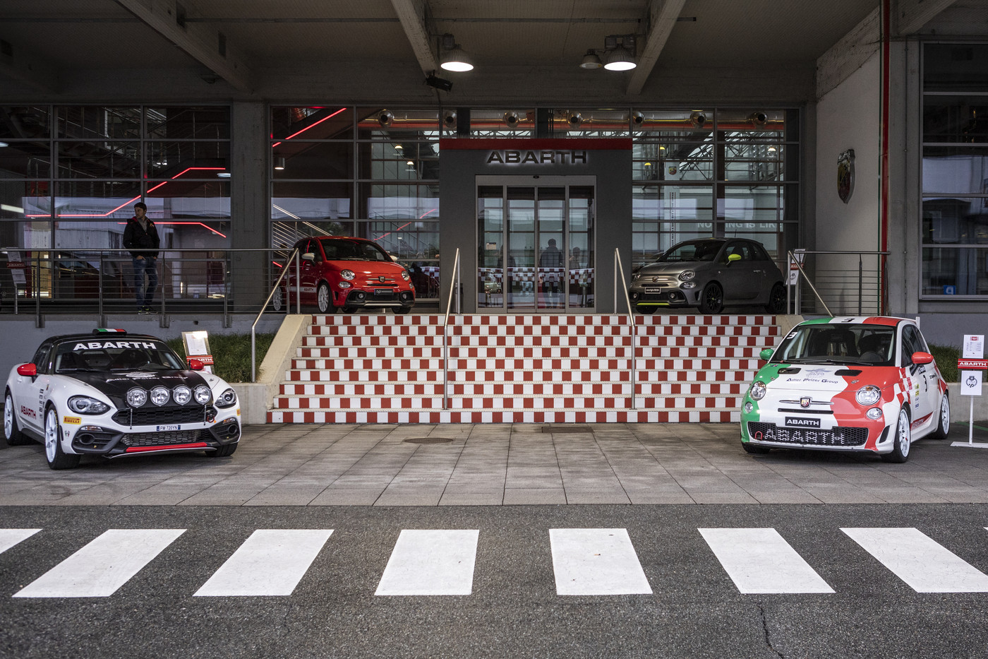 Torino inaugurata via Carlo Abarth: omaggio al fondatore  del marchio dello Scorpione | FOTOGALLERY
