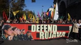 A Milano il corteo contro la guerra in Siria in difesa dei curdi