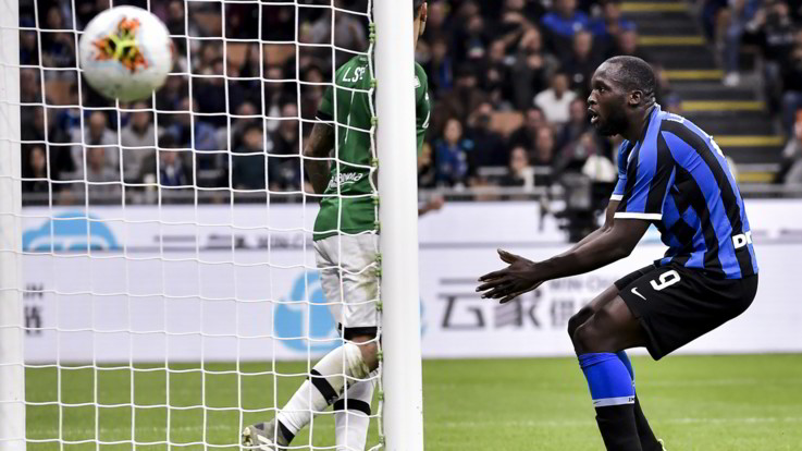 Serie A, l'Inter non va oltre il 2-2 con il Parma