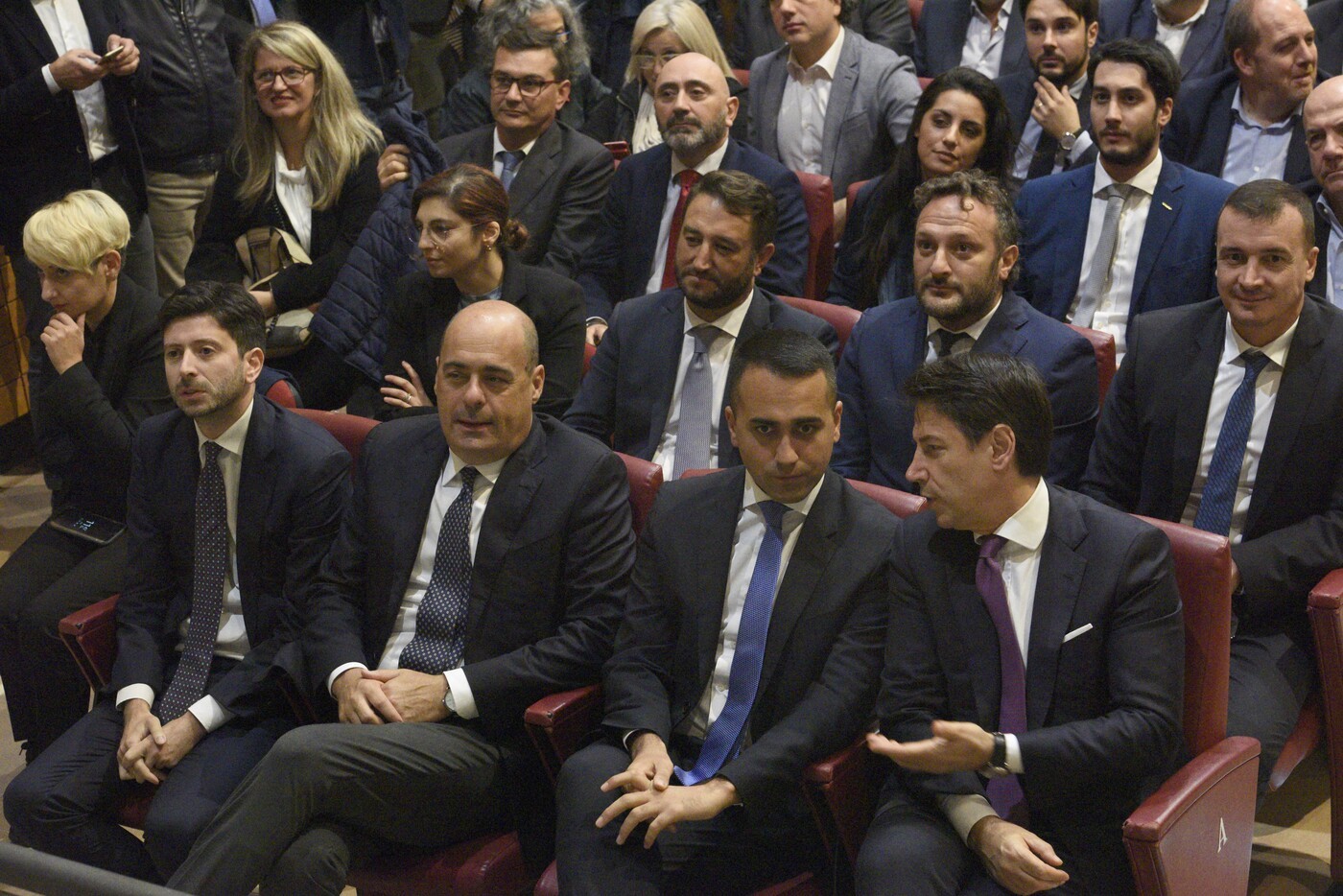 Conte prova a ricompattare il governo. M5s in fibrillazione, Orlando: “Siamo a un bivio”