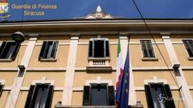 Siracusa, arrestato spacciatore in Porsche con reddito di cittadinanza