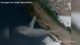 I roghi della California visti dal satellite