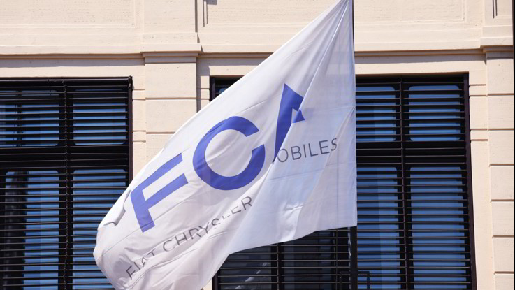 Fca-Psa, Wsj: C'è l'accordo da 50 mld, Elkann sarà presidente