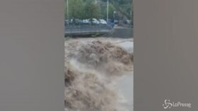 Nubifragio in Liguria, esondato il torrente Petronio