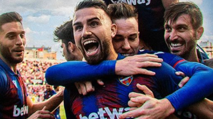 Instagram - @levanteud