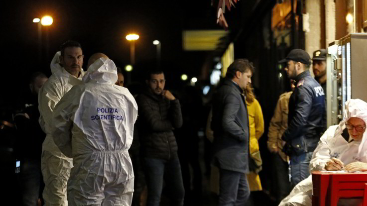 Roma, rapina in un bar: morto uno dei due ladri. Grave il titolare