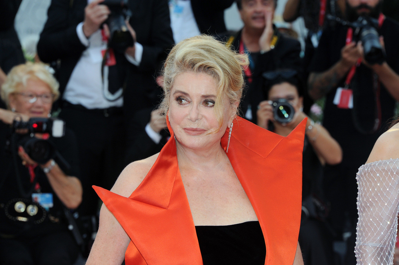 Malore per Catherine Deneuve