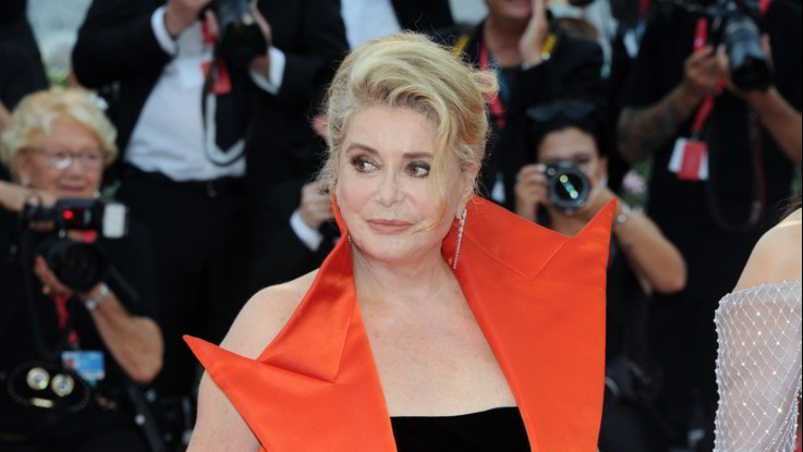 Malore per Catherine Deneuve