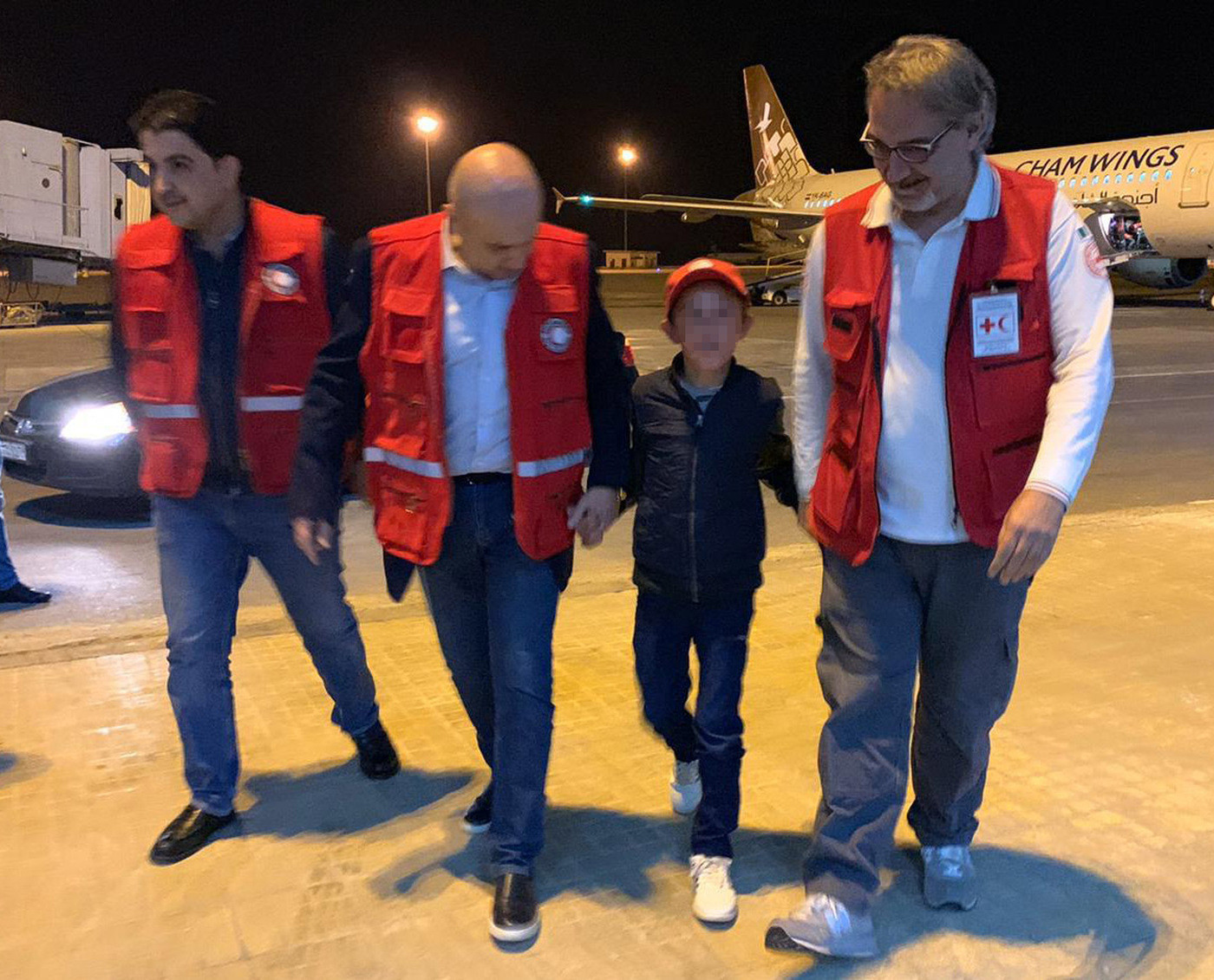 Bimbo Siria, atterrato a Fiumicino il piccolo Alvin