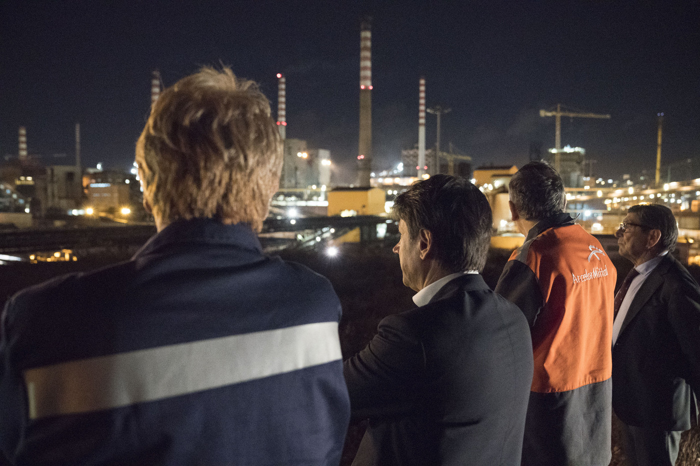 Ex Ilva, Conte scrive ai ministri: Serve un piano strategico per Taranto