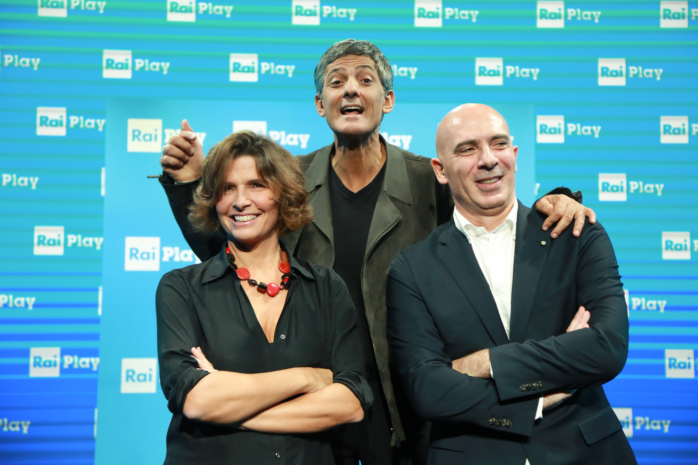 Parte la grande avventura di RaiPlay: con Viva RaiPlay Fiorello taglia il nastro del nuovo concept della piattaforma streaming