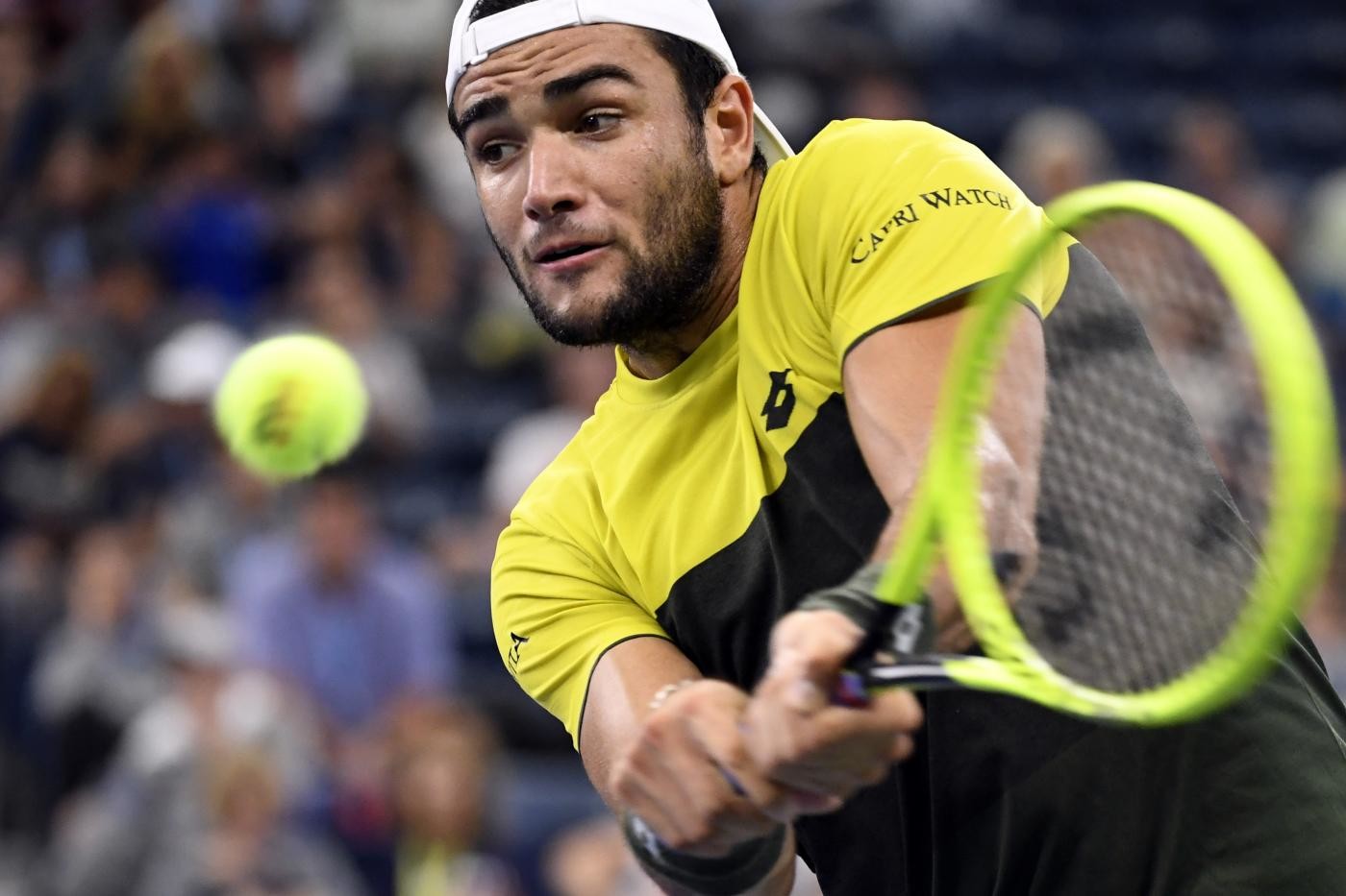 Atp Finals, Berrettini battuto da Federer in due set