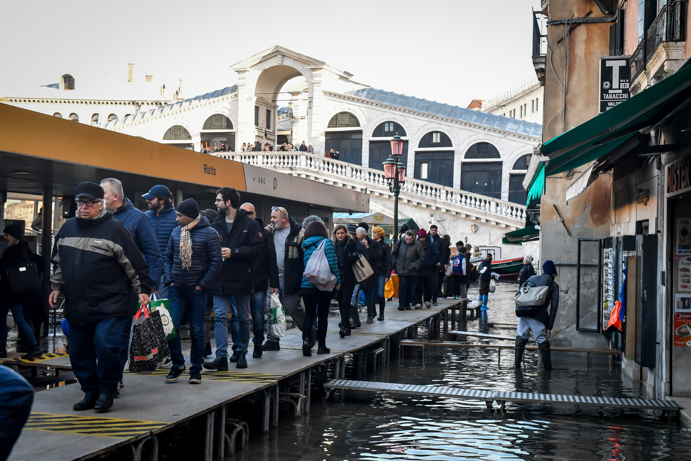 Venezia, Governo stanzia primi 20 mln. Spitz supercommissario Mose