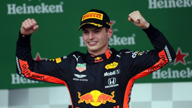 Gp Brasile, vince Verstappen: disastro Ferrari