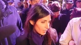 Raggi alla fiaccolata anticlan: “Bisogna tenere alto il presidio contro criminalità e mafia”