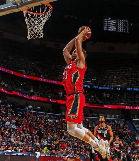 Nba: ok Melli con i Pelicans, Antetokounmpo trascina i Bucks