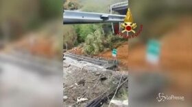 Crolla viadotto sull’A6, sul luogo del disastro