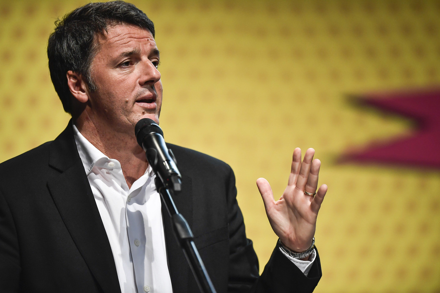 Fondazione Open, si allarga l’inchiesta sull’ex cassaforte di Matteo Renzi