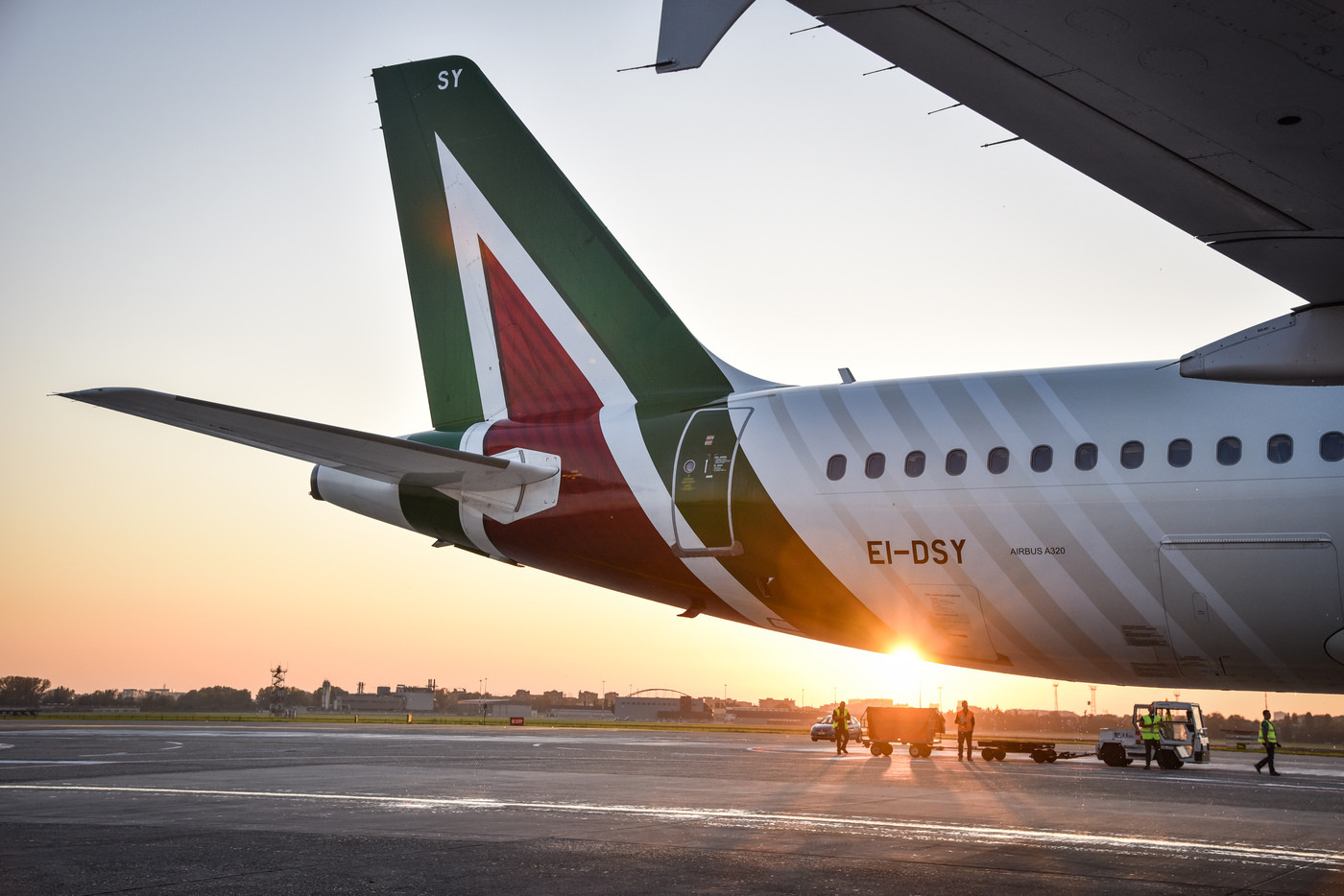 Alitalia, c’è accordo con Ue: Ita operativa dal prossimo 15 ottobre