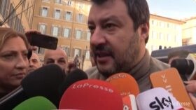 Manifestazione nazionale ambulanti, Salvini: “Il governo cambia idea ogni giorno”