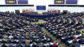 Il Parlamento europeo approva la Commissione von der Leyen